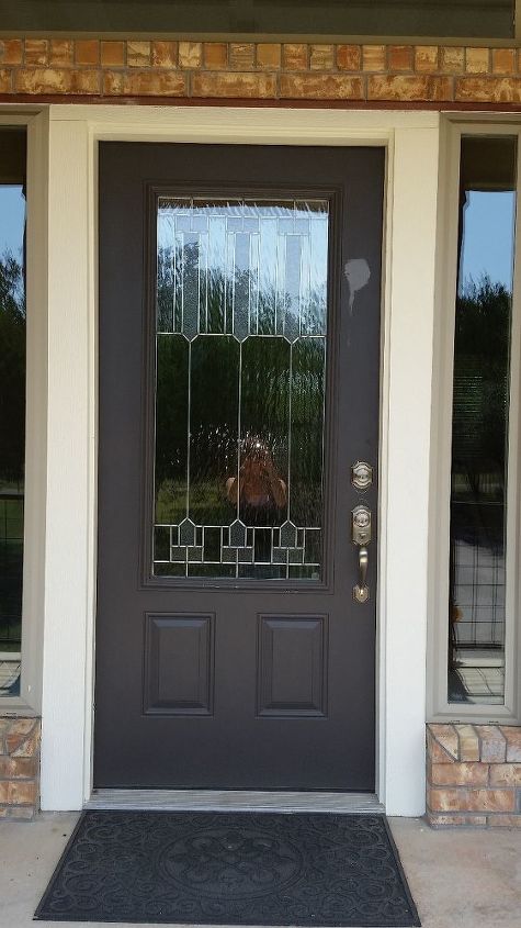 q front door color