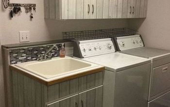 Inexpensive Laundry Room Makeover