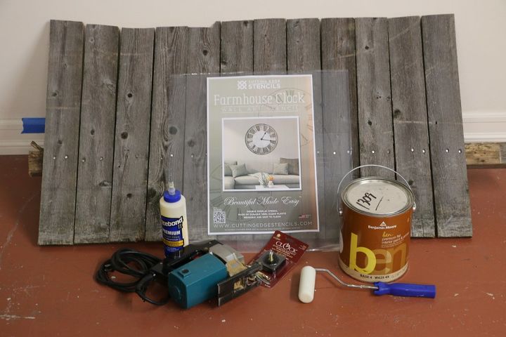 How To Make A Diy Farmhouse Wall Clock Using Reclaimed Wood Hometalk How To Make A Diy Farmhouse Wall Clock Using Reclaimed Wood