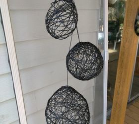 decorative spheres with hemp string and balloons