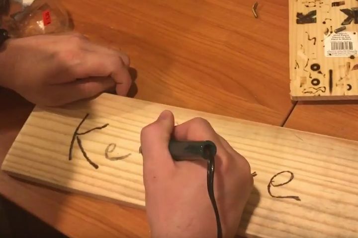 pallet wood name plate using kid s handwriting