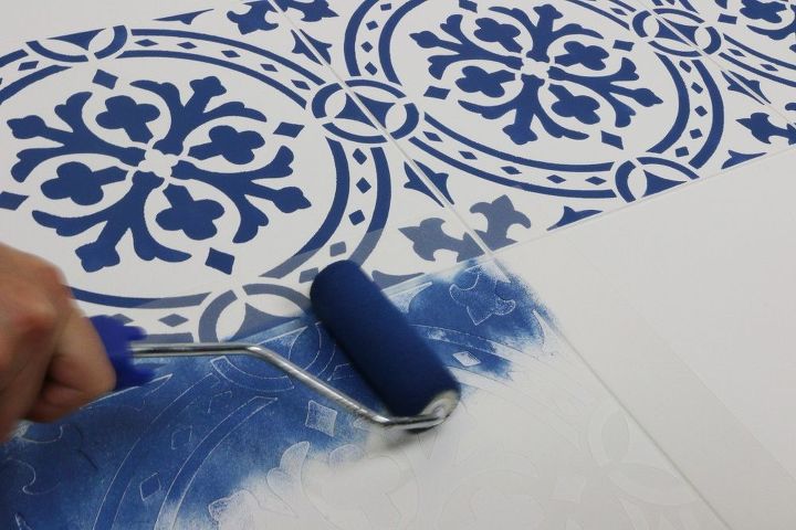 how to paint a floor with a tile stencil