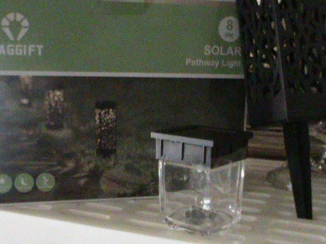solar light tower, Glass belong to another solar light