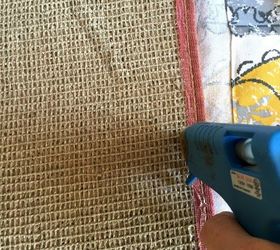 s 3 quick and easy rug ideas to brighten up your space, Step 6 Secure with hot glue