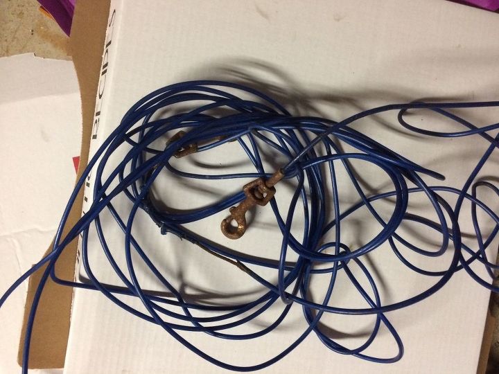 q how do i get rust off of this dog tie out