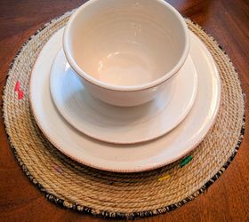 how to easily create beautiful jute placemats and chargers