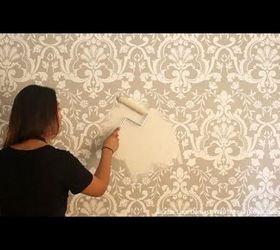 How to Stencil a Beautifully Embossed Wall With Joint Compound