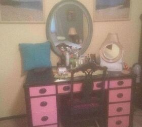 bathroom vanity mirror makeover with unicorn spit and silver paint