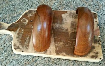 Transform Old Cutting Boards Into These 12 Nifty Items