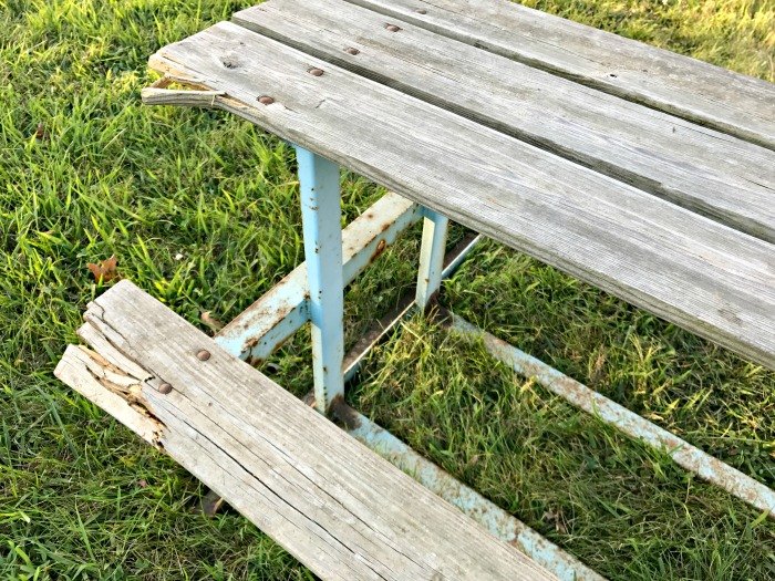 how to repair that rusty metal outdoor table