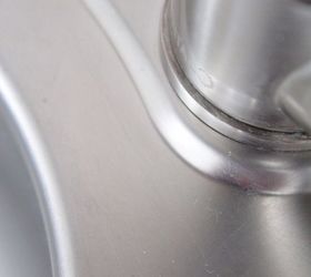 best way to clean a stainless steel sink
