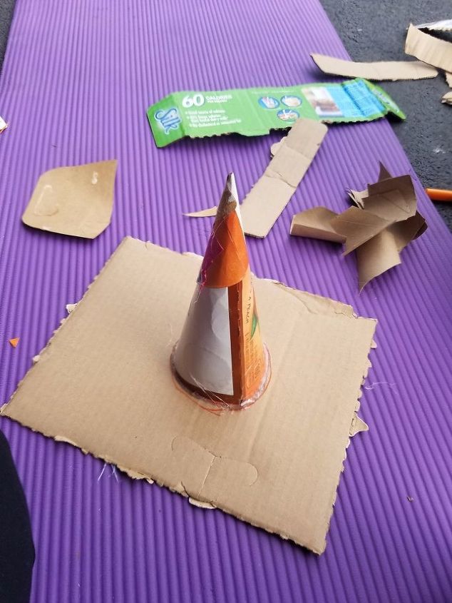 make easy fun witches hats with kids