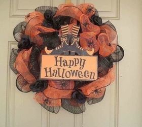Another DIY With Dollar Tree Items , My First Halloween Mesh Wreath