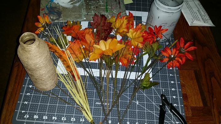 restos de arranjos de flores de seda