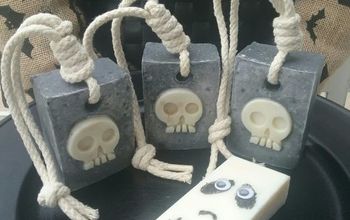 Skull and Noose Halloween Soaps - All Natural