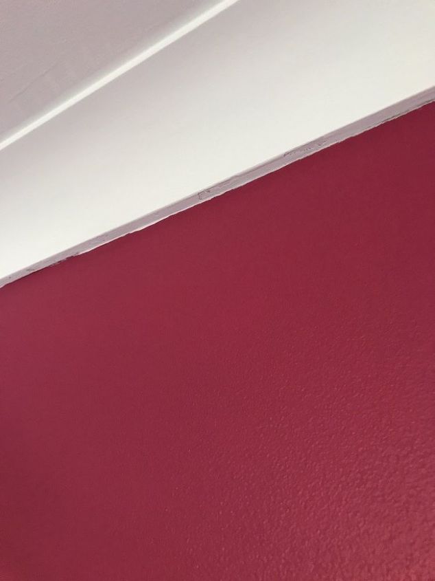 a simple trick to get a pro paint finish to a feature wall, Awful cut in line