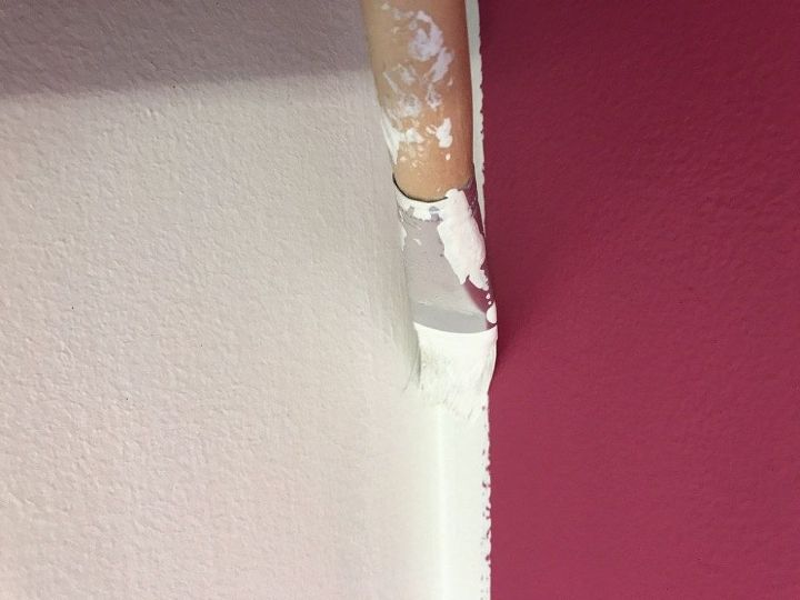a simple trick to get a pro paint finish to a feature wall, Prepping the wall for a new feature colour