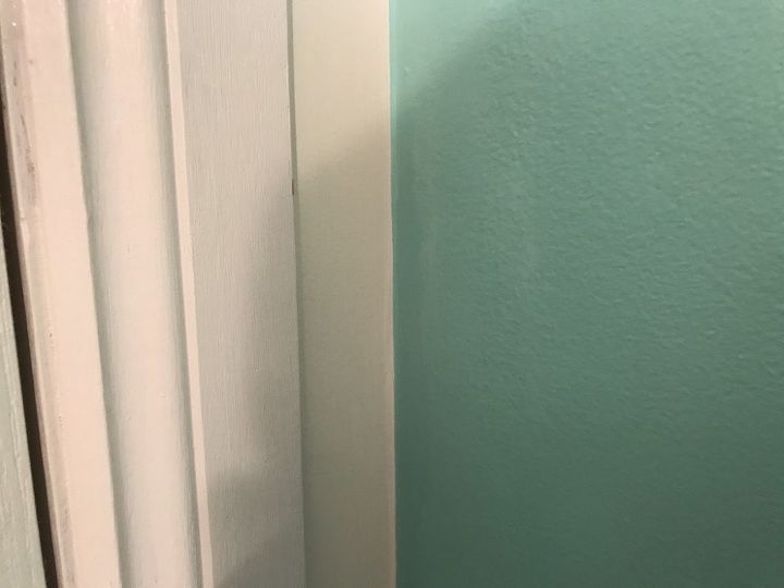 a simple trick to get a pro paint finish to a feature wall