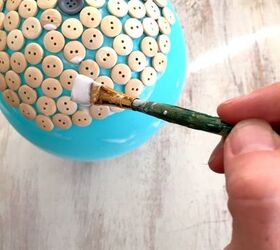 26 stunning ways to use mod podge in your home, Create a button dish with a balloon