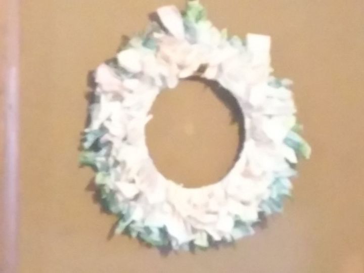 updated wreath from blah to what i wanted, Before