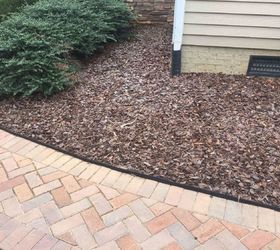 keep that mulch off your driveway with a clean crisp edge