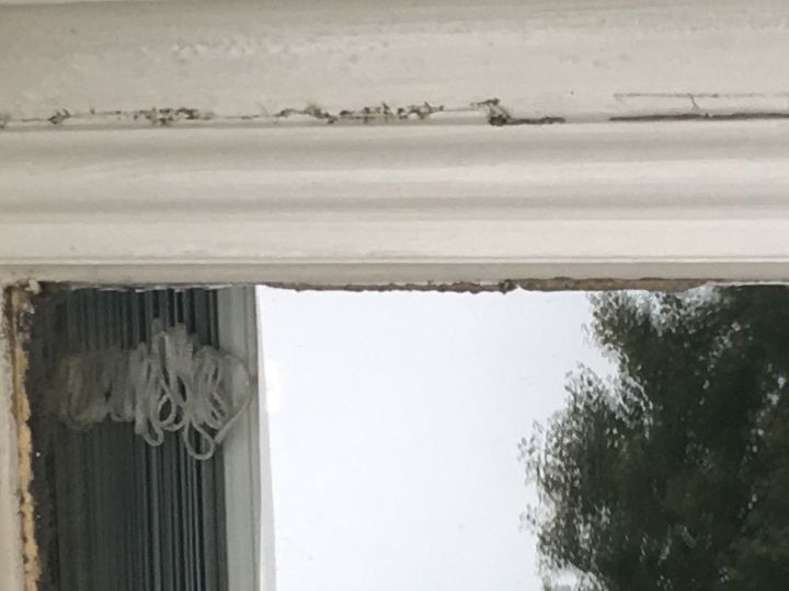 limpiar el calafateo de la ventana por fuera