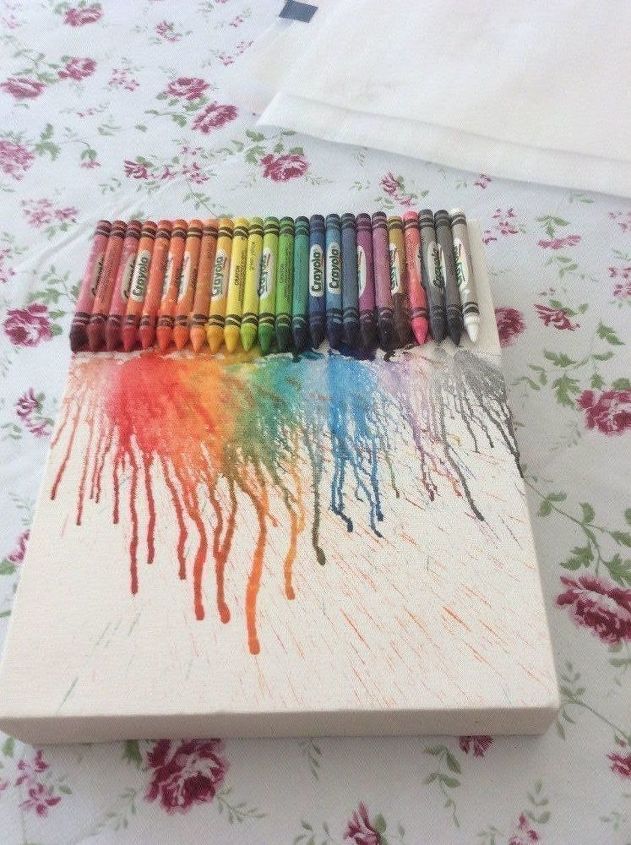 how to make a melted crayon canvas with leaves