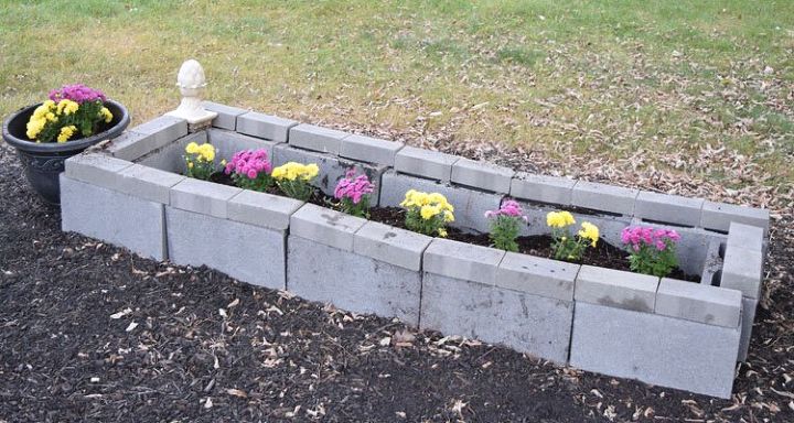 DIY Cinder Block Raised Garden Bed | Hometalk