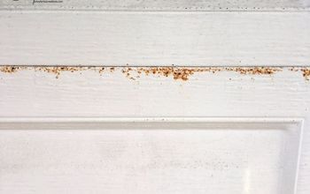Cómo pintar una puerta de garaje oxidada