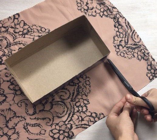 turn a cake pan into a shelf more clever repurposing ideas, Step 4 Cut slits in the fabric at each corne