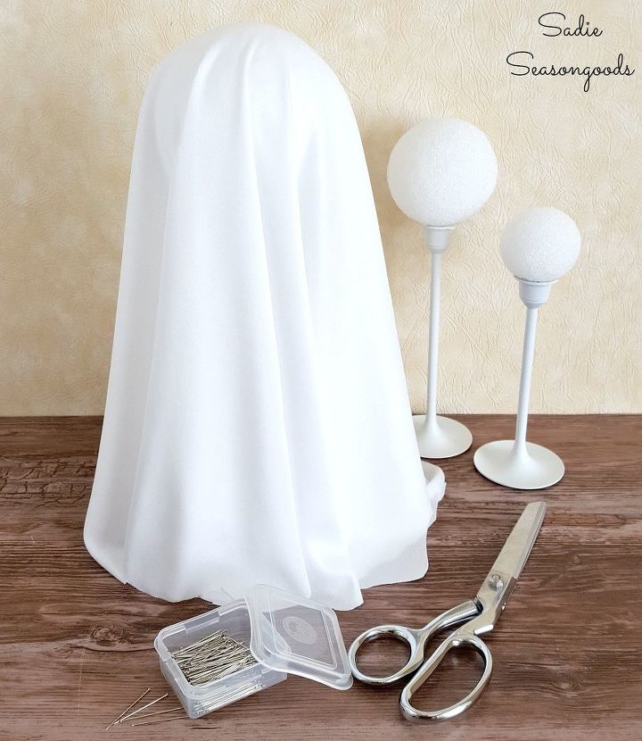 diy floating ghosts for halloween decor