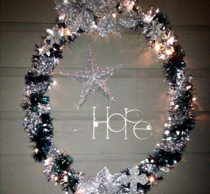hula hoop christmas wreath, This is the one I made for my house