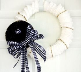 neutral witch s hat cupcake liner wreath