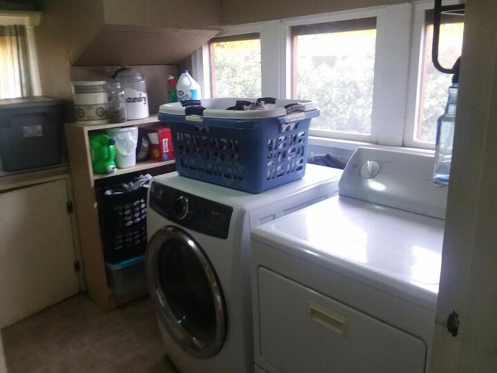 q how should i paint my laundry room