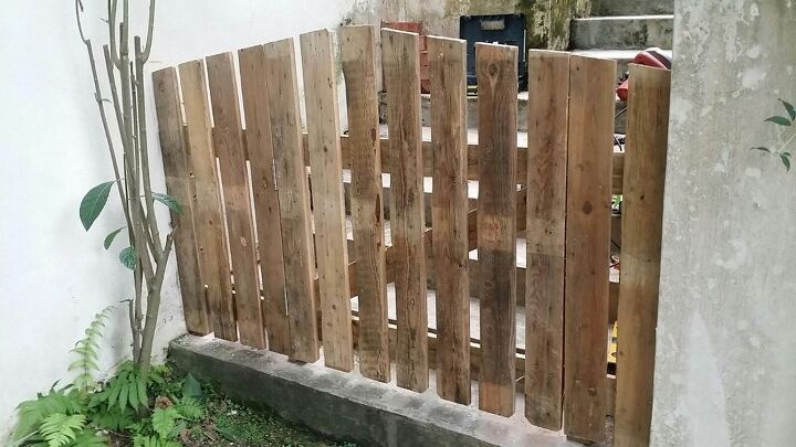 e some creations from pallets to share with out people who likes craftin