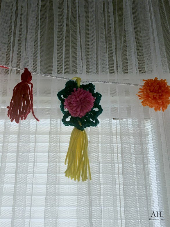 cortina de pompons