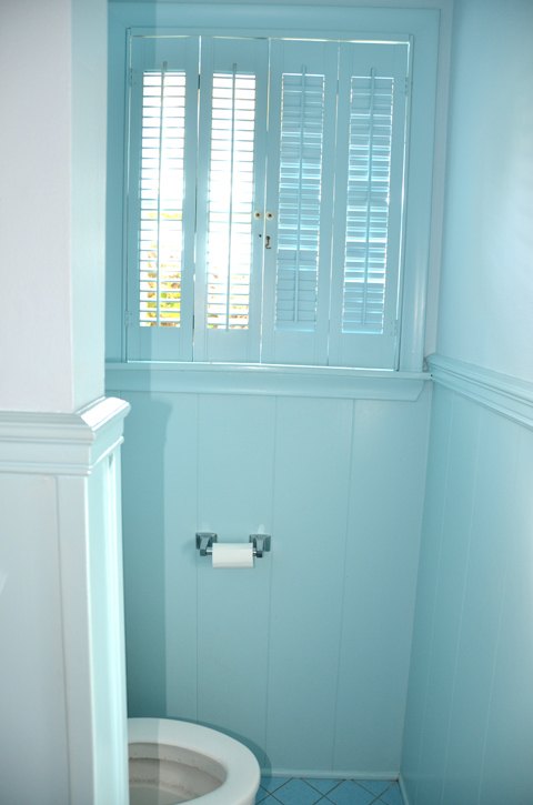 o banheiro azul renovado