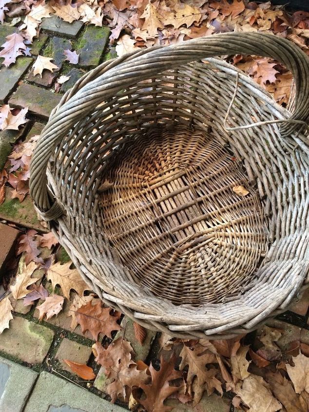how to remove mildew from basket