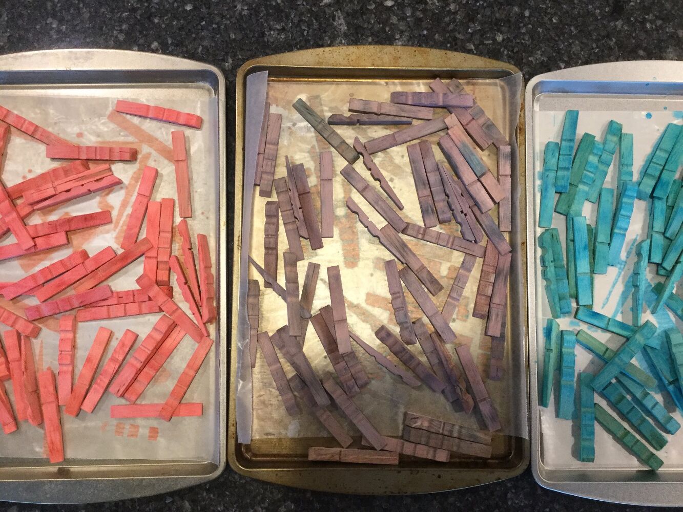 s 3 easy ways to make the cutest coasters for your house, Step 5 Pull the clothespins out and air dry