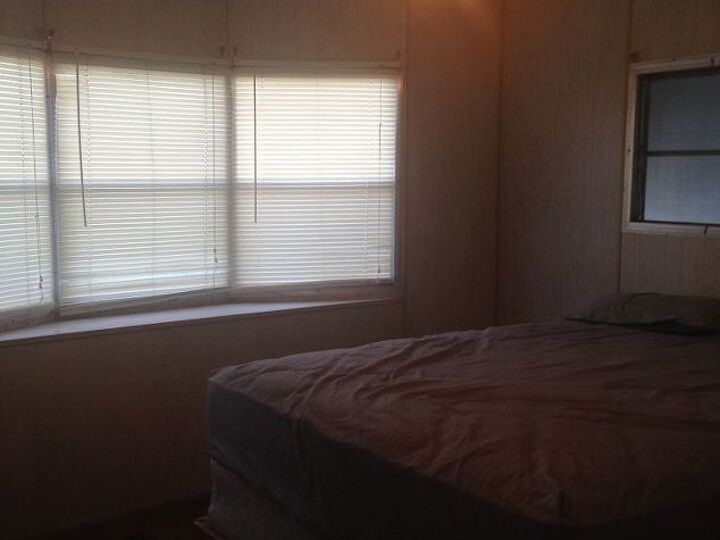 q any ideas for making 1 pair of curtains for 3 bay windows