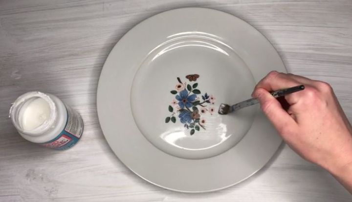 s 3 super cute easy diy ideas for your kitchen, Step 5 Let dry and seal with decoupage