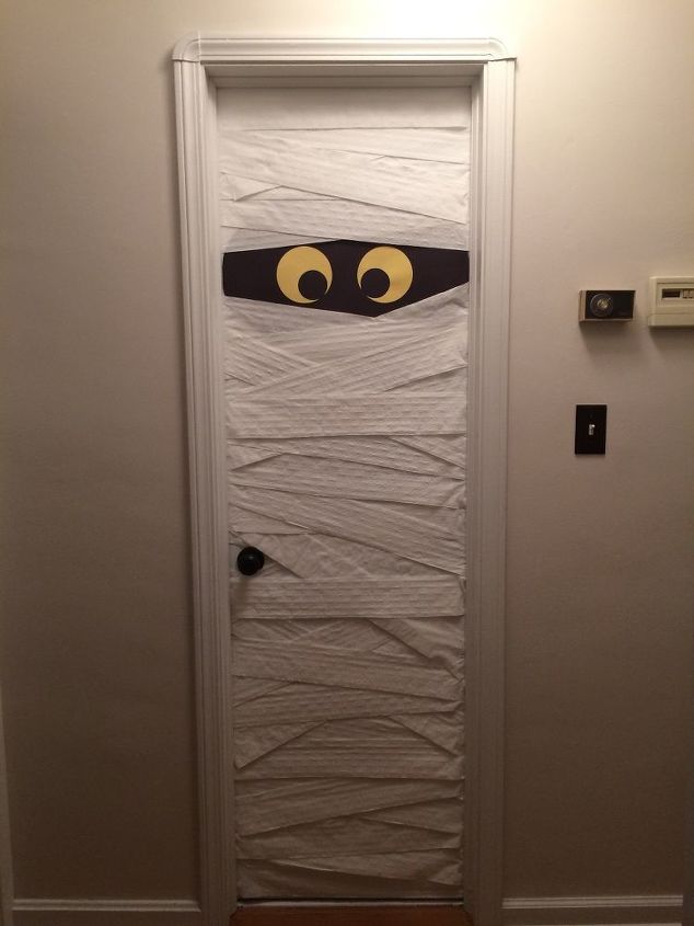 mummy door