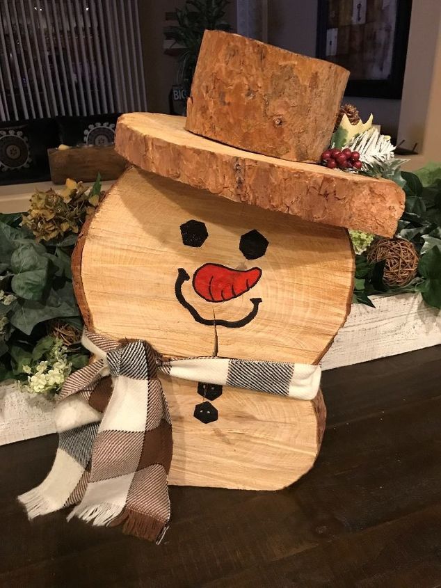 wood slice snowman