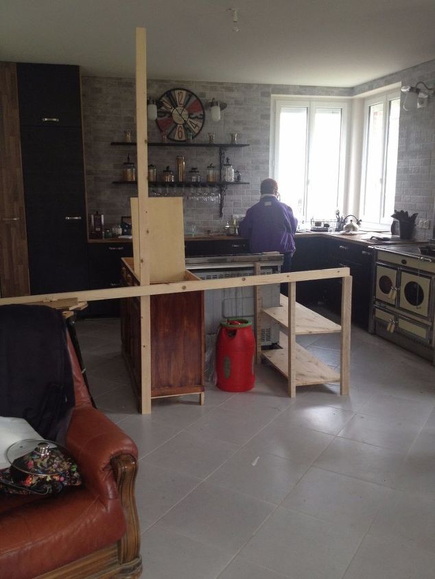 and finally the kitchen is finished