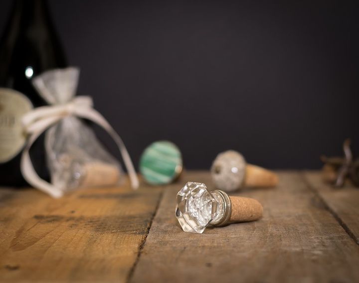 You Might Want To Start Saving Wine Corks When See This Woman S Diy Wine Stoppers From Used Corks And Drawer Pulls