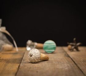diy wine stoppers from used corks and drawer pulls