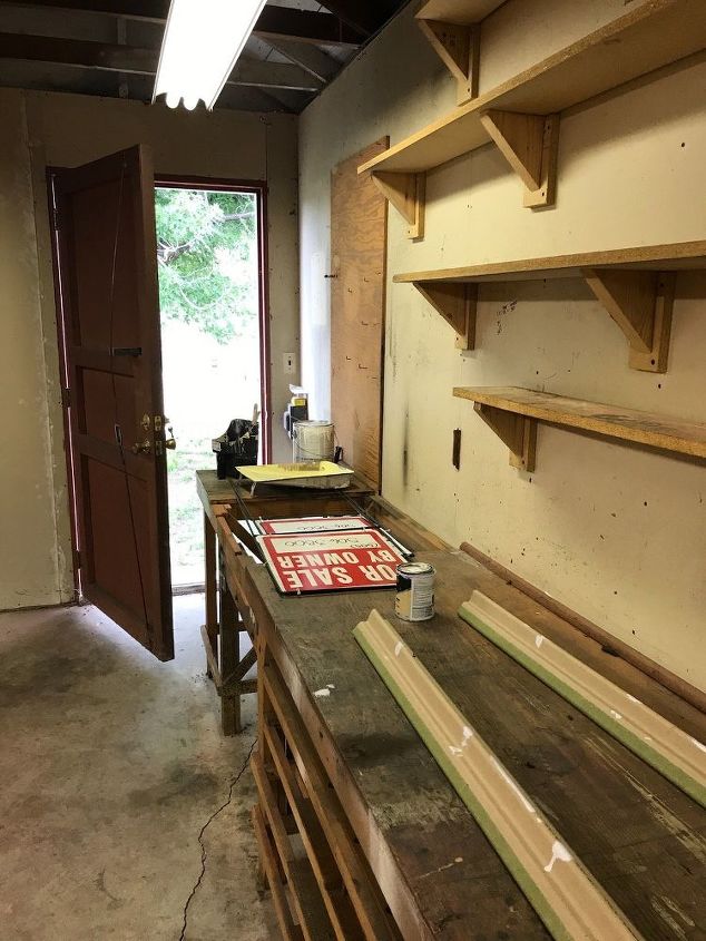 How Can I turn a single car garage into a she-shed/ craft ... How Can I turn a single car garage into a she-shed/ craft ...