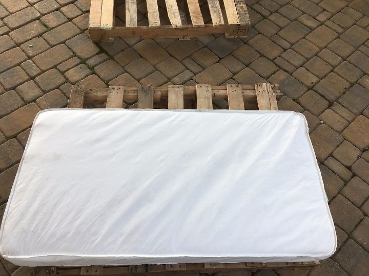 s 3 fantastic step by step ideas what to do with pallets, Step 1 Measure the size of the mattress