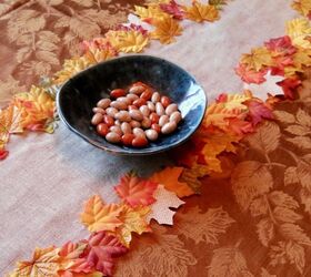 Pretty, Quick and Easy DIY Table Runner for Fall