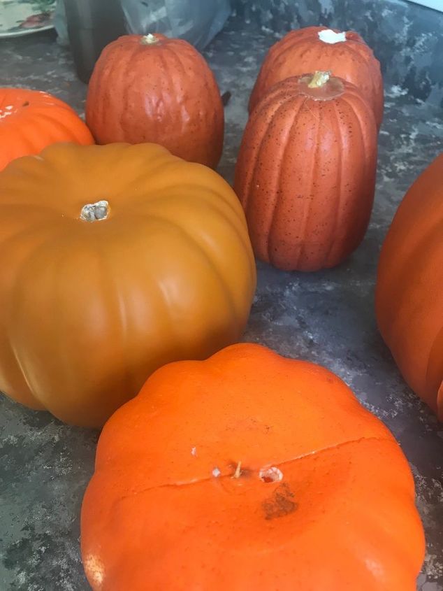 gorgeous dollar store pumpkins